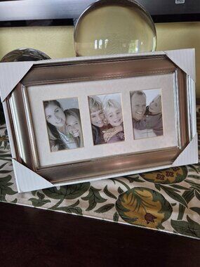 Fetco Home Decor - "Newport" 3-Photo Frame